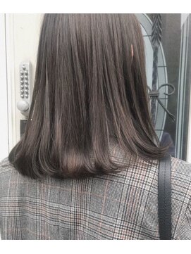 リベルテ(LIBERTE) Liberte銀座 大人可愛いグレージュ