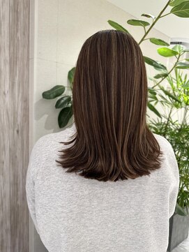 エアー 横浜(AIR) 【寺本】外ハネミディアムレイヤー