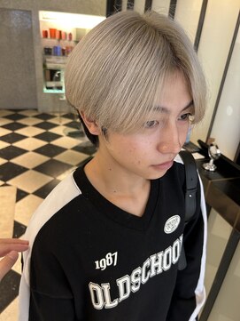 ラパンセヴェール(LA PENSEE VERT) ホワイトベージュ/センターパート