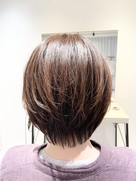 ストフ(stof) ショートレイヤー/大人ショート/丸みショート/ショートカット