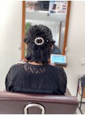 重めボブでも軽やかにアップ