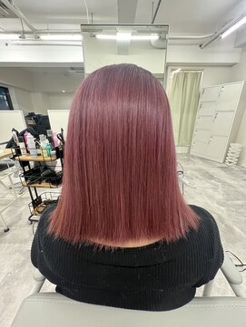 アウラ 近鉄八尾駅前店(Aura) 艶ピンク