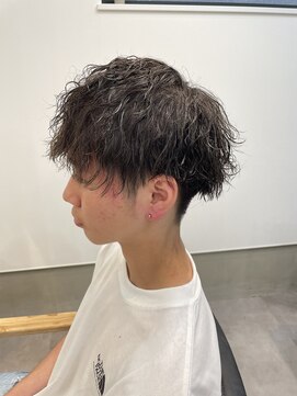 シエン(CIEN) 無造作マッシュ×ツイストパーマ