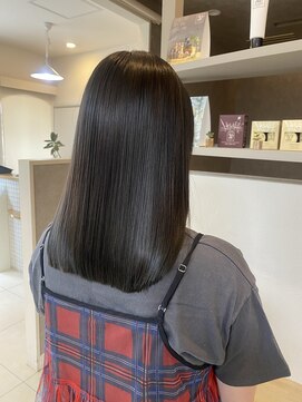 フォリア(Foria) 梅雨に負けない髪質改善