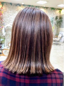 ディーエージーヘアブース(DaG Hair Booth)の写真/髪のダメージを根本から改善し、本来の美しさを取り戻します!思わず触れたくなるような質感に♪