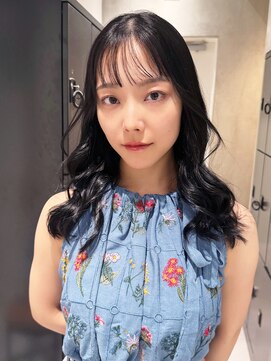 アルバム 銀座(ALBUM GINZA) 暗めカラー顔周りレイヤーロングおくれ毛前髪カット_F21044