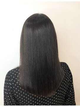 カノイ(KANOI) 【20・30代にオススメ】大人可愛い透明感暗髪