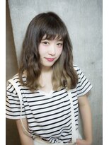 サロンドミルク 原宿(salon de MiLK)&nbsp;【salon de MiLK 原宿】インナーカラーシルキーアッシュ