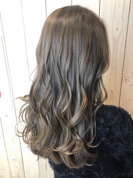 リゴ ヘアー(RIGO hair) ハイトーンアッシュベージュ