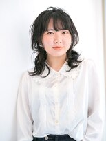 ユーアンボワーズ(U-AMBOISE) 繊細な髪の揺れがかわいいウルフ