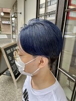 ヘアー アイス カンナ(HAIR ICI Canna) 前下がりセンターパートにネイビーカラー！