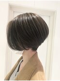 ショートボブ