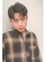 レジュアル(RESSUAL)&nbsp;かき上げヘア　ニュアンスマッシュ　サイドパート　ビジネス