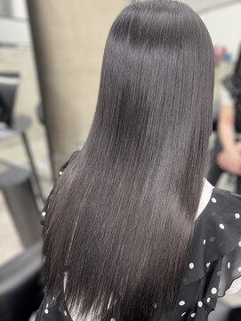 ジーニーホリエ(Geniee horie) Geniee horie 【ブルーブラック×ミネコラトリートメント】