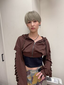 ジジ 代々木(Gigi) マッシュショート ベージュ