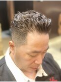 オールバックパーマ