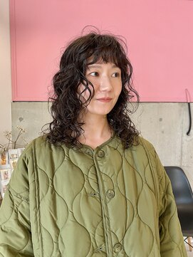 ニゲラ(Nigella) ロングパーマ