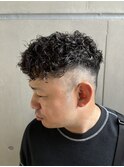 スペインカールツーブロックフェードパーマ