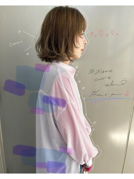 バズ ビー(BUZZ Bee) ミディアムレイヤー/ブラウンベージュ