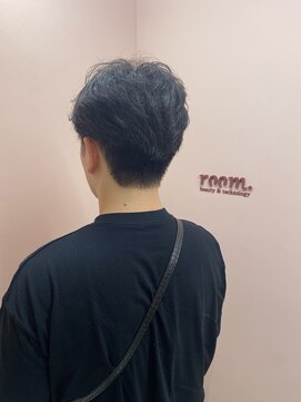 ルーム シンサイバシ(room shinsaibashi) 【KANAKO】貴方の個性を活かした癖毛カット