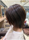 外ハネ×ワンレンボブ