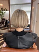 マブヘアーアンドメーク(mab hair&make) 上品なのに抜け感。柔らかハイトーン×コンパクトボブ