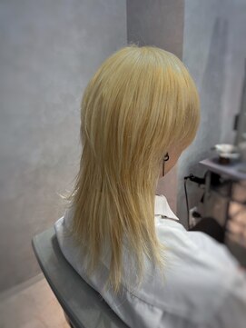 トゥーン 川崎店(TOON) メンズブリーチ／ホワイトベージュ／ウルフカット/ブロンド