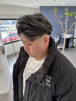 エヌアイ(N.I)&nbsp;メンズハイライトカラー+フェードカット