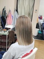 シャルシェ(Chercher)&nbsp;ホワイトCOLOR★髪質改善ホワイトシルバーグレージュ★