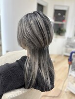 アッベリーレ(A'bbellire)&nbsp;クラゲカットグレーバレイヤージュ