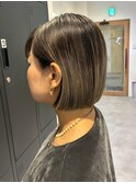 ミニボブ 伸びても気にならないカラー