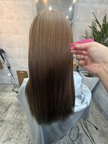 イシン(ISIN)&nbsp;ISINの美髪を育む【髪質改善縮毛矯正】