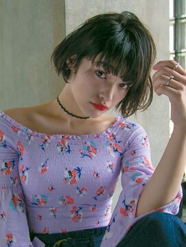 リリアン 表参道(relian) 似合わせカットでフェミニンな雰囲気に