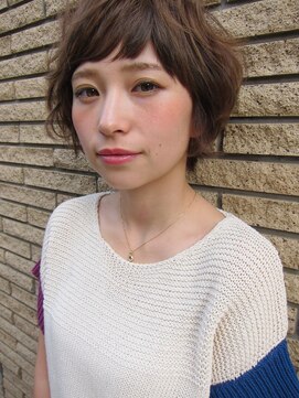 マグノリア(MAGNOLIA) バイカラームードショート