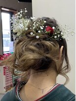 ルクール(Le cours) 華やかアップスタイル