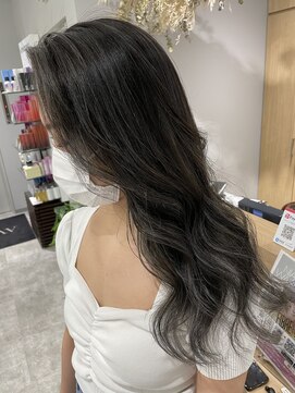 アヴァンス 京橋店(AVANCE) たっぷりハイライト