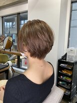 ヘアアンドメイク スタジオ ミムロ(HAIR&MAKE STUDIO MIMURO) 大人可愛い丸みショートヘア・ミルクティーグレージュ