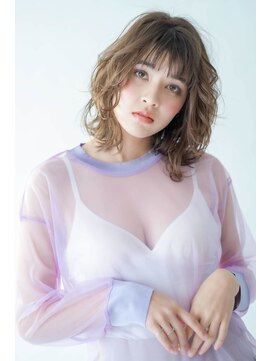 ムーア(MUA) フェミニンパーマ