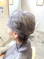 プレデフリュー 北白川本店(PUREE de FLEURS) ショート/ショートウルフ/ウルフ/50代/60代/白髪ぼかし/グレー