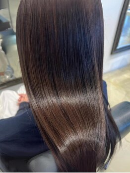 ブリオヘア(brio hair)の写真/悩みに合わせた髪質改善トリートメントが高評価！カラーダメージ改善やエイジングによるうねり改善も得意◎