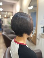 フリージア(freesia)&nbsp;ショート/簡単スタイリングヘア/ツヤ髪スタイル/30代40代50代