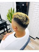 金髪クロップ