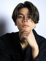 ルーシー 渋谷(LUCEY)&nbsp;センターパートフェザーパーマシャドウパーマメンズパーマ