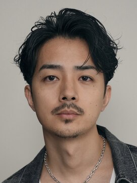 レタッチバイフィフス(RETOUCH by fifth) 原宿ルーズパーマオールバックスパイラルパーマ大人ビジネスヘア