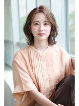 《デザインカラー》立体感とオシャレな束感・透明感あるハイライトが得意◇