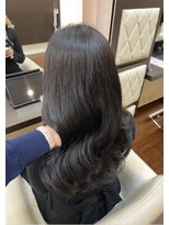 ヴィサージュ ギンザ VISAGE GINZA&nbsp;韓国風レイヤー×艶ロングでつくる大人ガーリースタイル