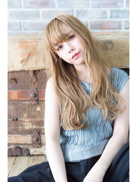 ミエル ヘア 新宿(miel hair) 【mielhair新宿】 プラチナグレージュ＆毛束感 　デザインカラー