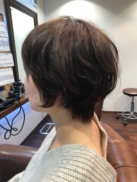 ヘアー サロン アットシュシュ(Hair Salon At'shushu) 小顔補正立体カットでふんわりショート♪