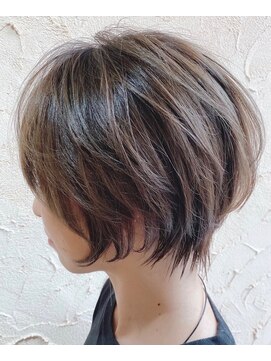 ヘアーサロン ヴィアージュ 原店(Viage) 丸みショート☆明るいグレージュ