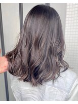 シエスタ バイ アンブルリュクス(siesta by amble luxe)&nbsp;グレージュカラースタイル